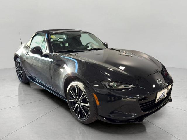 2025 Mazda MX-5 Miata Vehicle Photo in Neenah, WI 54956