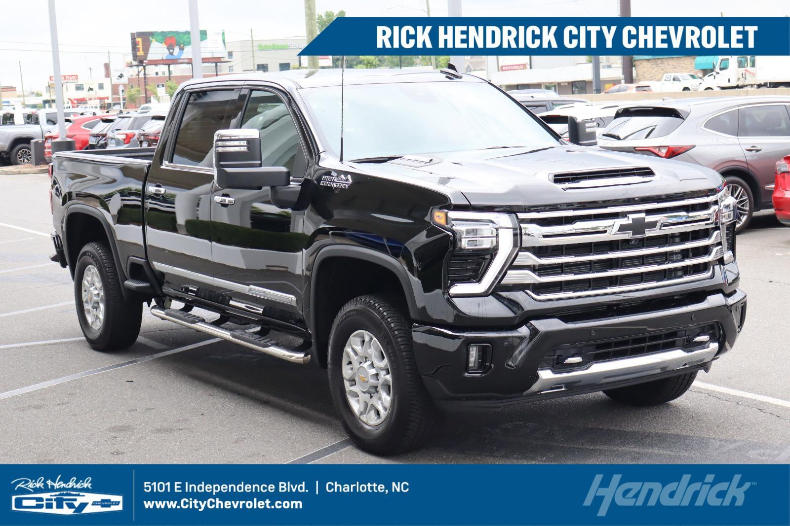 2025 Chevrolet Silverado 2500 HD Vehicle Photo in Charlotte, NC 28212