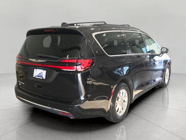 2022 Chrysler Pacifica Vehicle Photo in GREEN BAY, WI 54303-3330