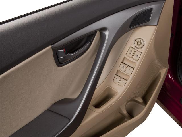 2012 Hyundai ELANTRA Vehicle Photo in Green Bay, WI 54304