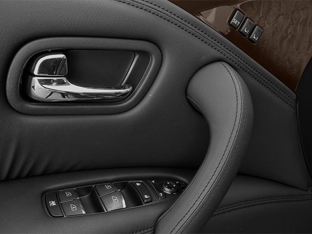 2014 INFINITI QX80 Vehicle Photo in Green Bay, WI 54304