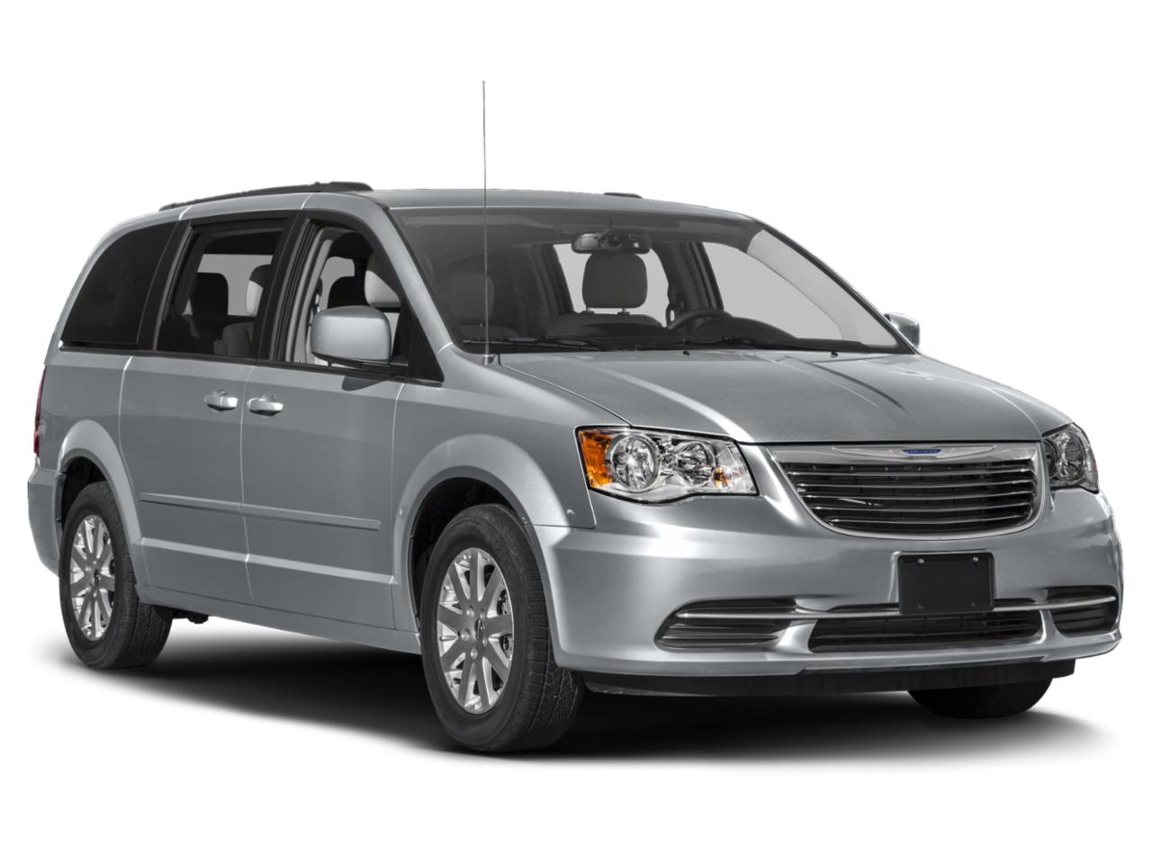2015 Chrysler Town & Country Vehicle Photo in Appleton, WI 54913