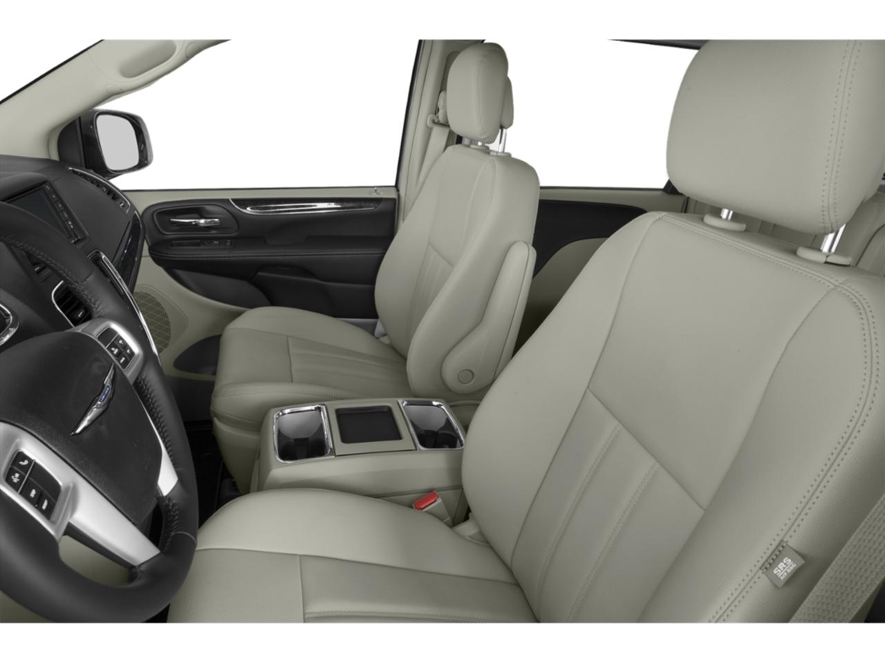 2015 Chrysler Town & Country Vehicle Photo in Appleton, WI 54913