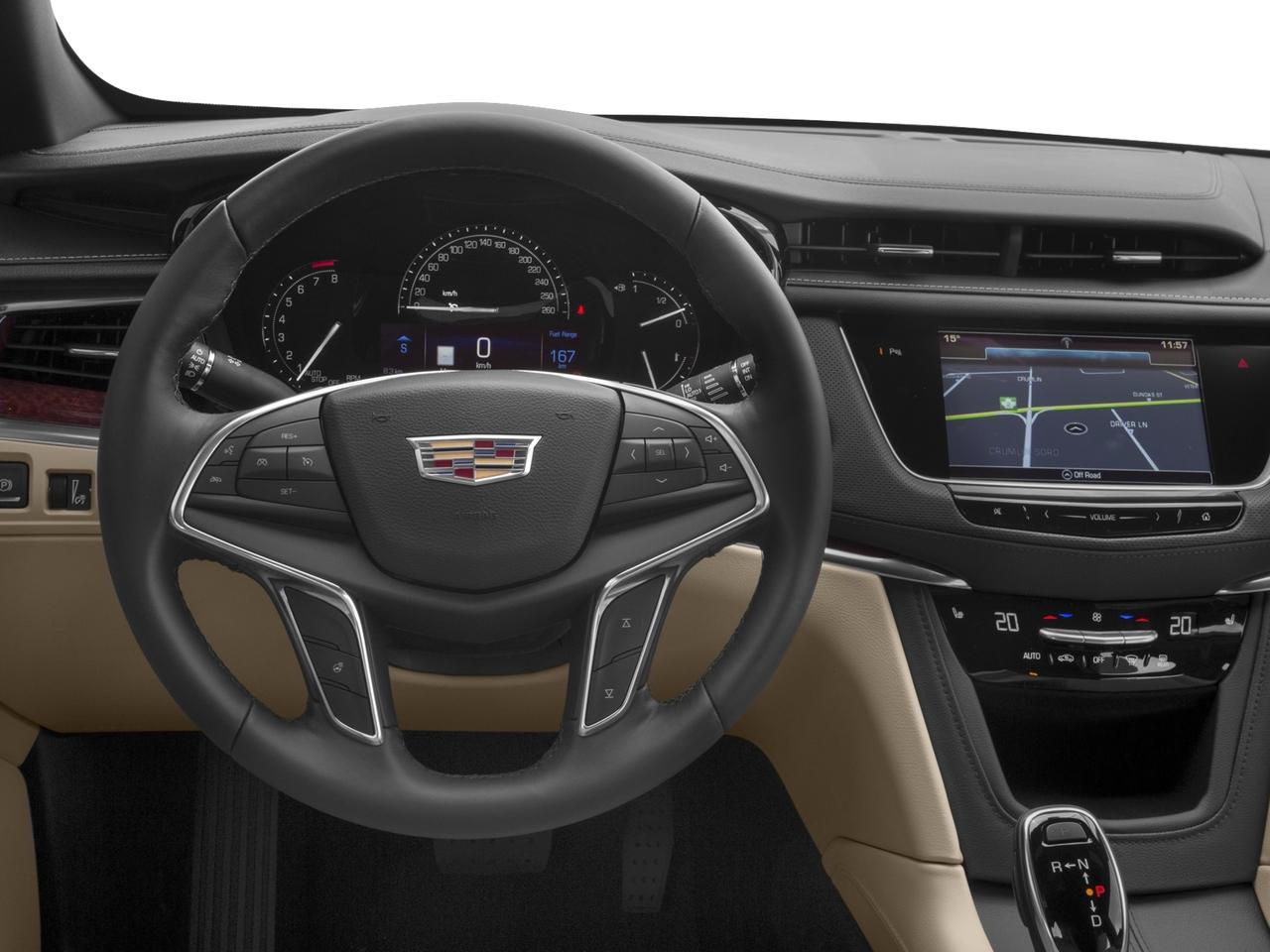 2017 Cadillac XT5 Vehicle Photo in GREEN BAY, WI 54303-3330
