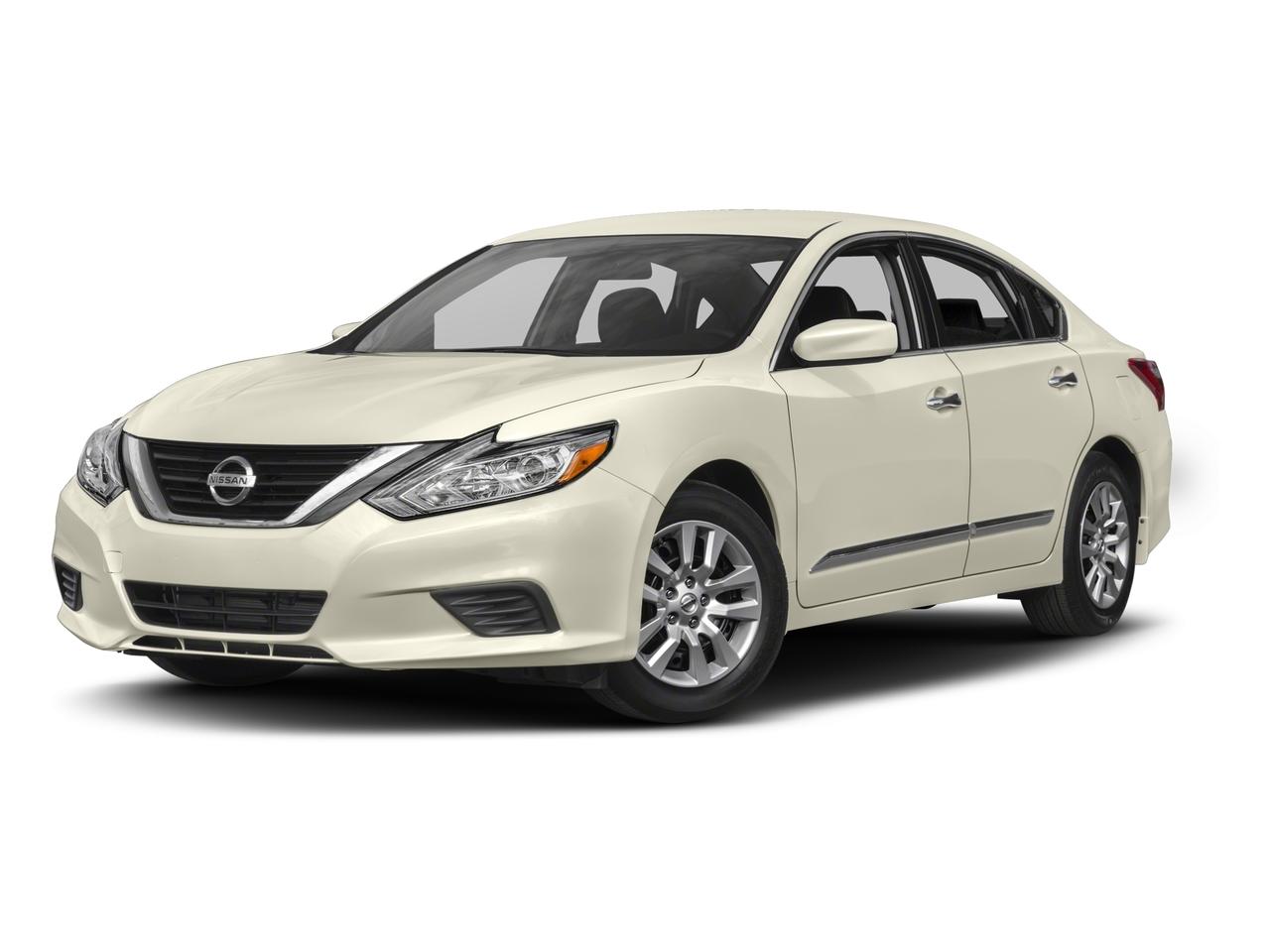 2017 Nissan Altima Vehicle Photo in Green Bay, WI 54304
