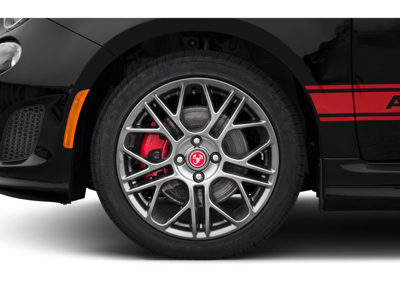 2019 FIAT 500 Vehicle Photo in Green Bay, WI 54304