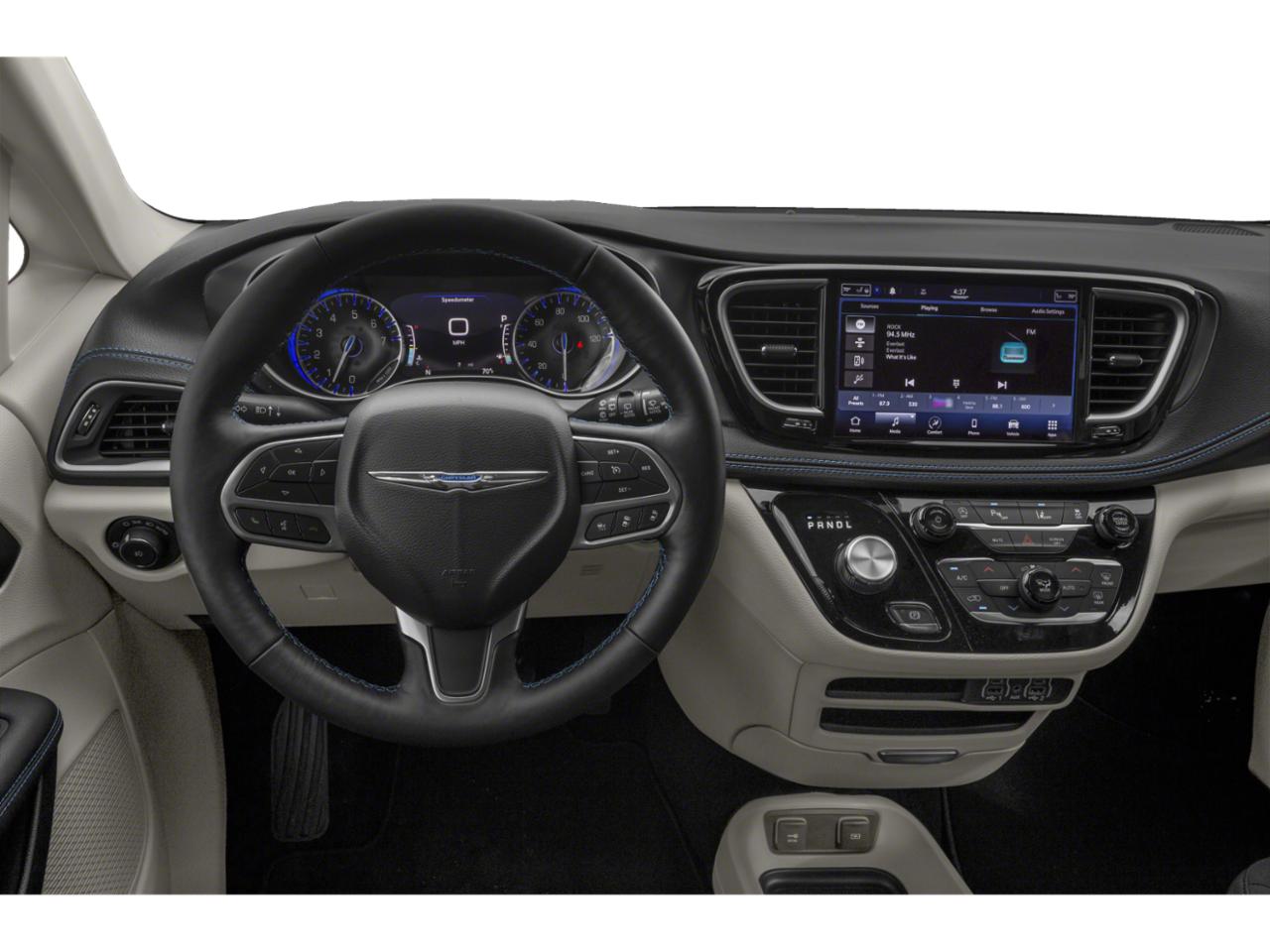 2022 Chrysler Pacifica Vehicle Photo in GREEN BAY, WI 54303-3330
