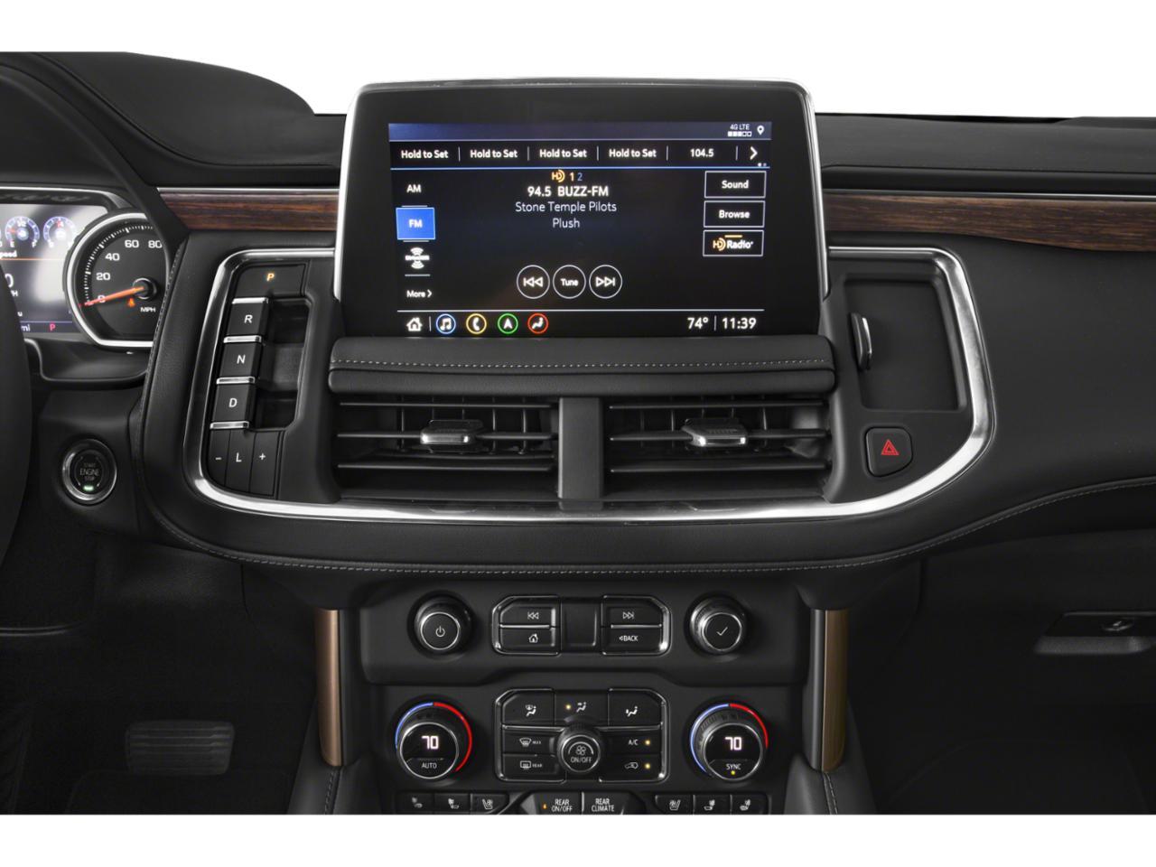 2024 Chevrolet Suburban Vehicle Photo in NEENAH, WI 54956-2243